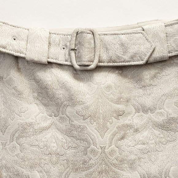 Ann Taylor Elegant & Classic Tailored Skirt - Picture 4 of 14